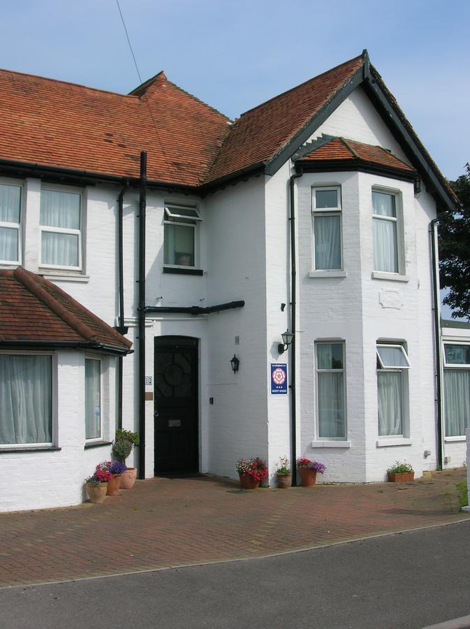 Avon Manor Guest House Lee-on-the-Solent Exterior photo